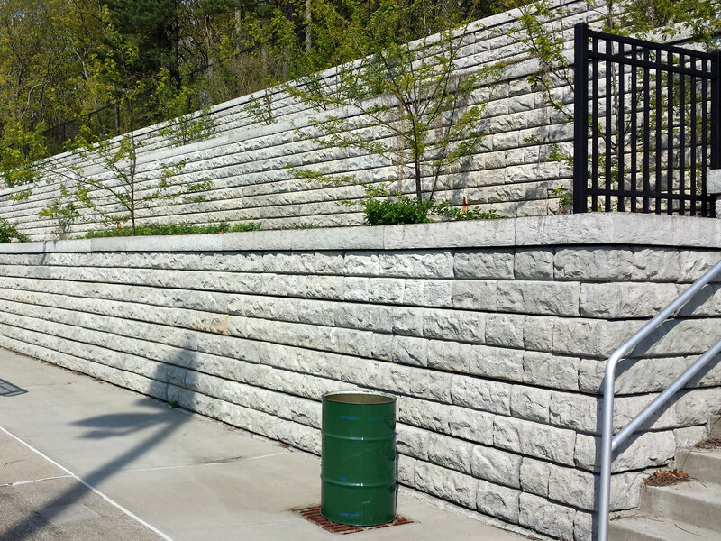 Large block gravity retaining wall rustic 1