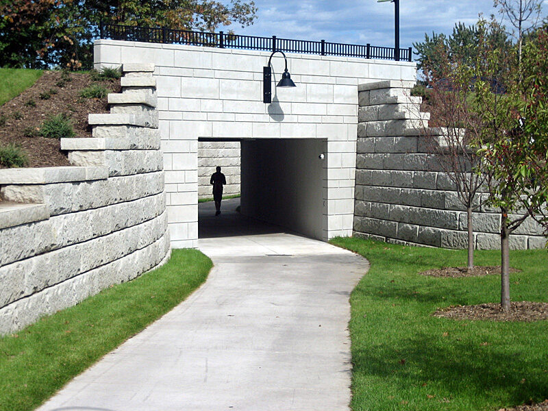 Wet Cast Retaining Wall Block 14